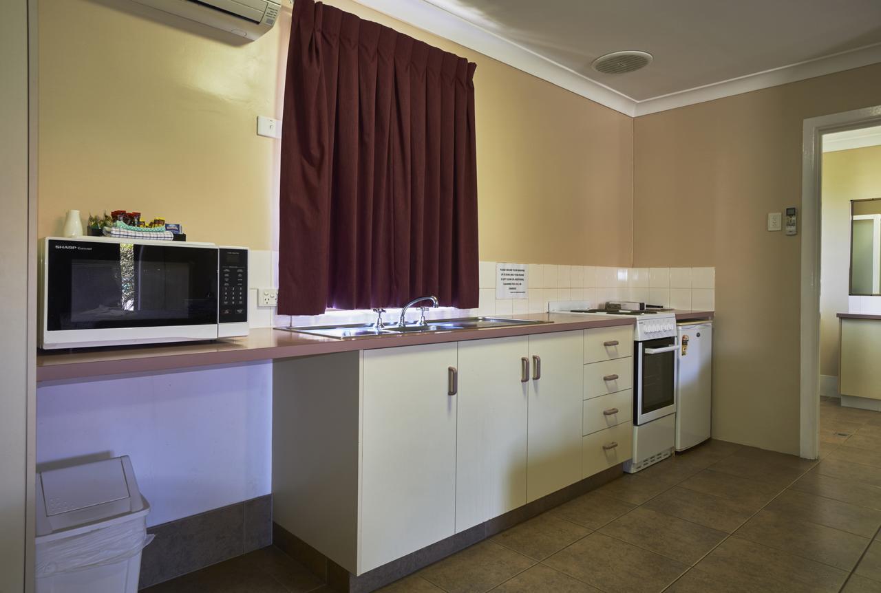 Jefferys Motel Toowoomba Exterior photo
