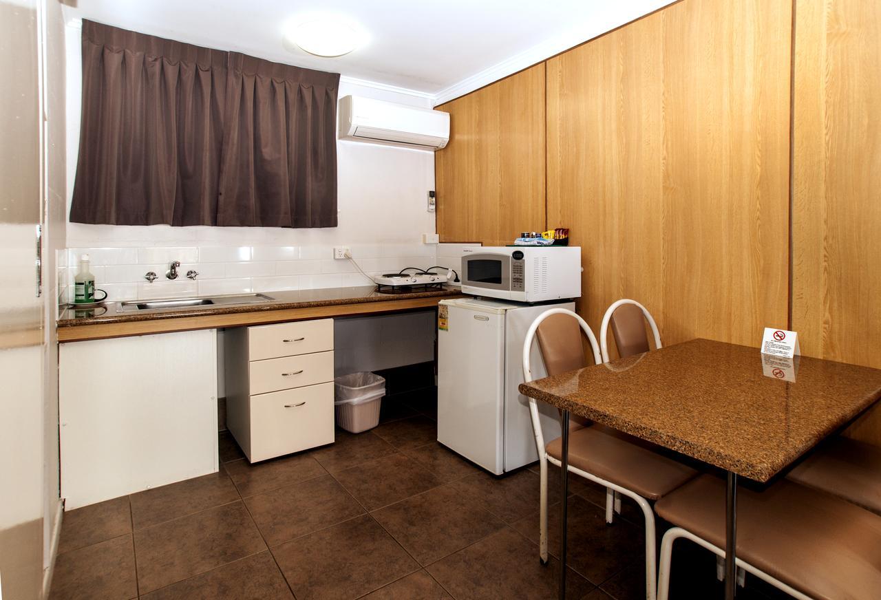 Jefferys Motel Toowoomba Exterior photo